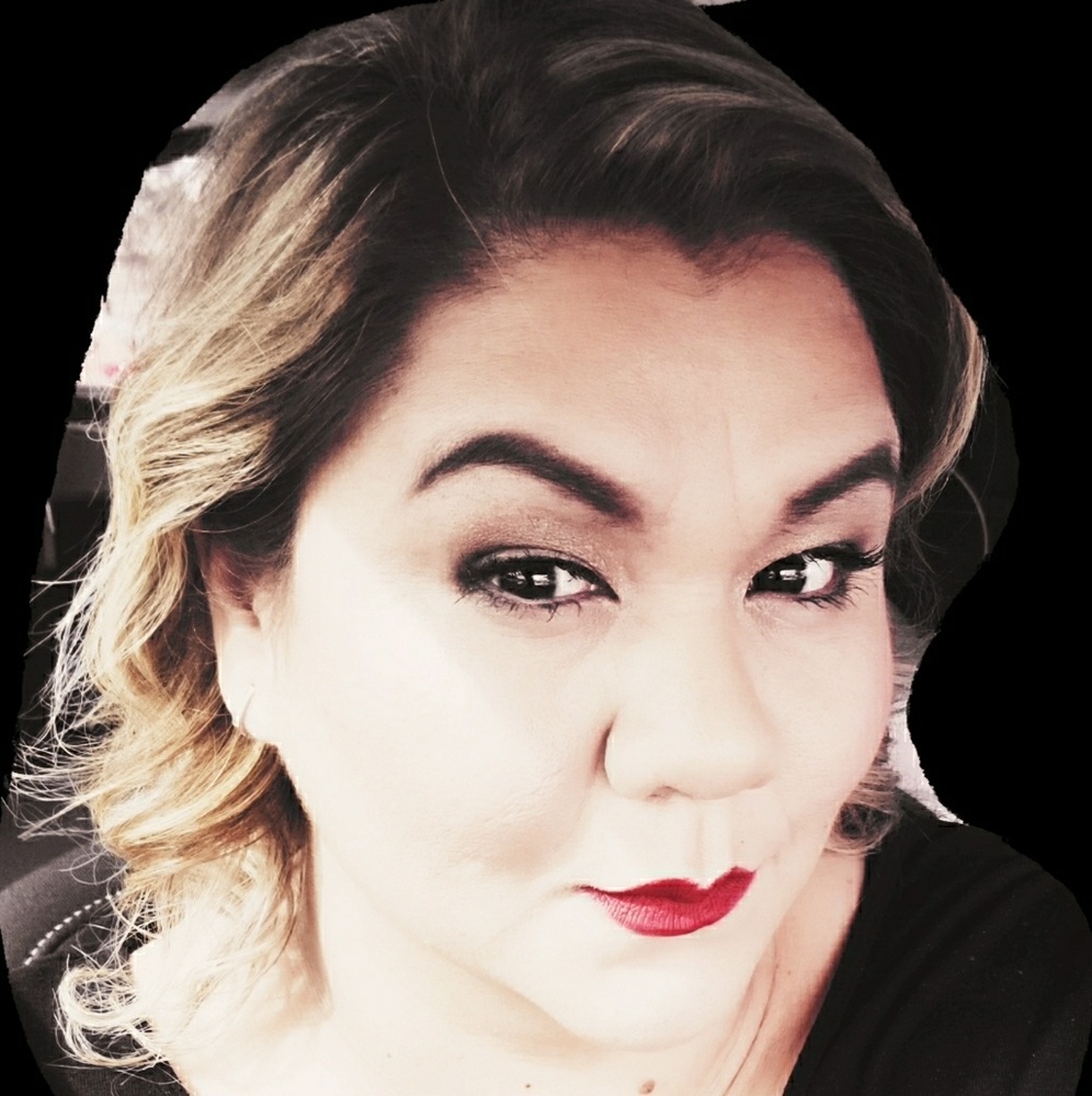 Meet your Posher, Monica